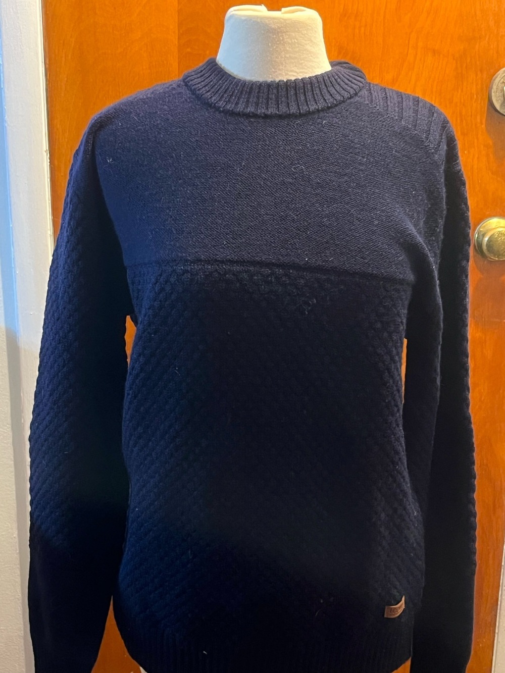 Icewear Iceland Men’s Dark Navy Crewneck 100% Wool Sweater Pullover. Size L EUC